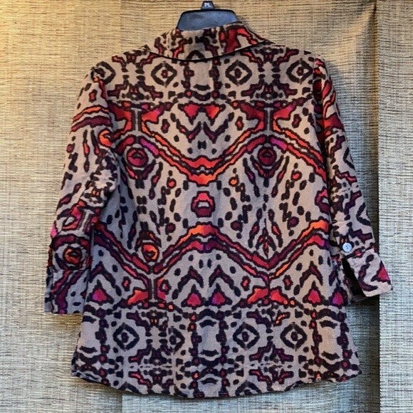 East 5th button down linen blend blouse shirt - Picture 7 of 7